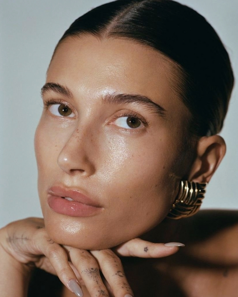 ✨ El nuevo Clean Girl Look: glow más natural y piel más tratada