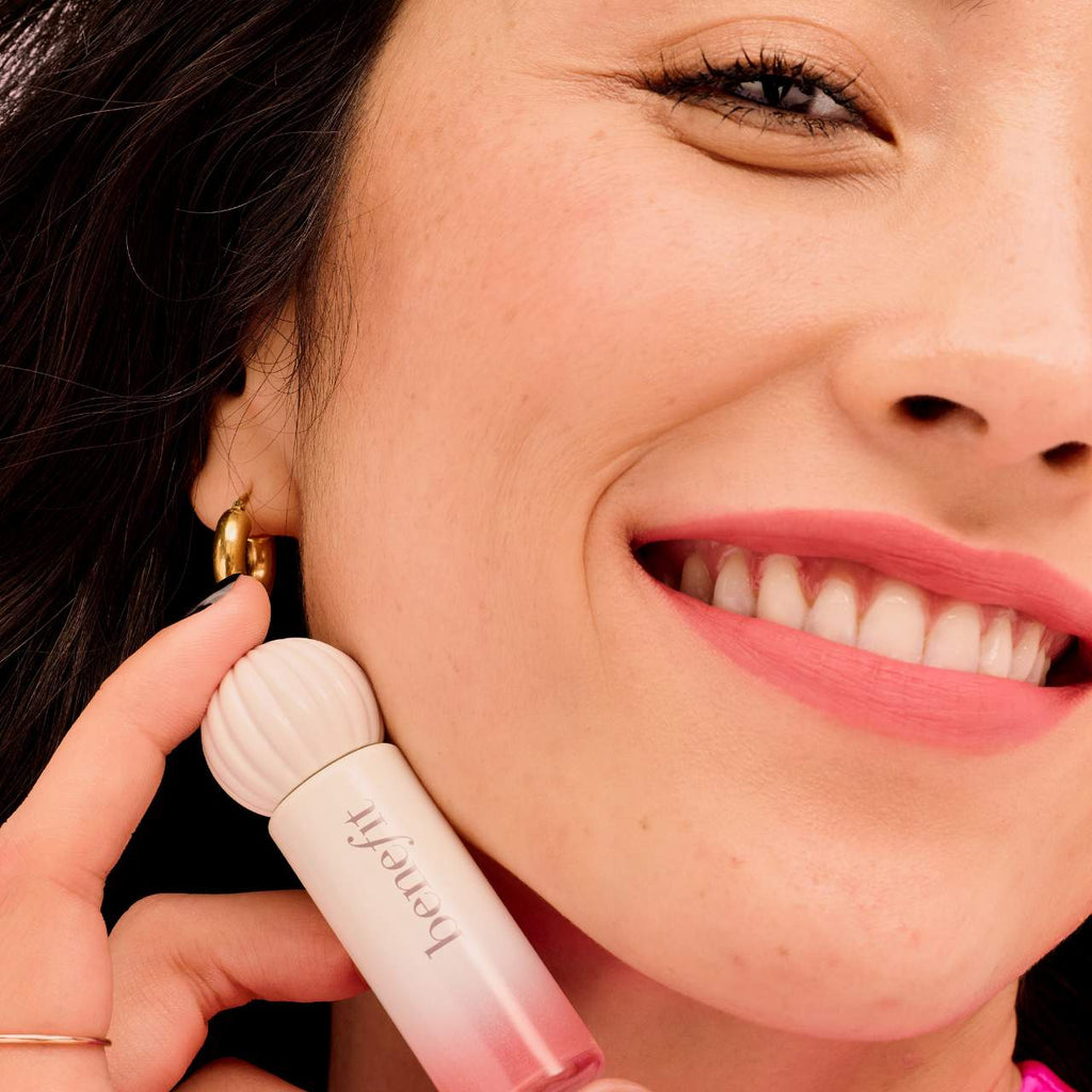 Benefit Cosmetics - Plushtint Tinta de labios hidratante mate